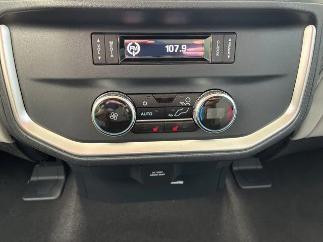 New 2026 Star White Metallic Tri-Coat Ford Platinum® image 30