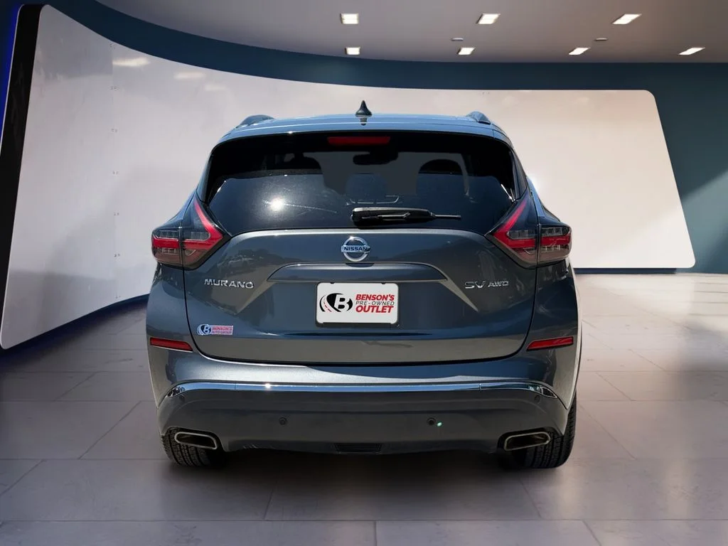 Used 2020 Gray Nissan SV image 4