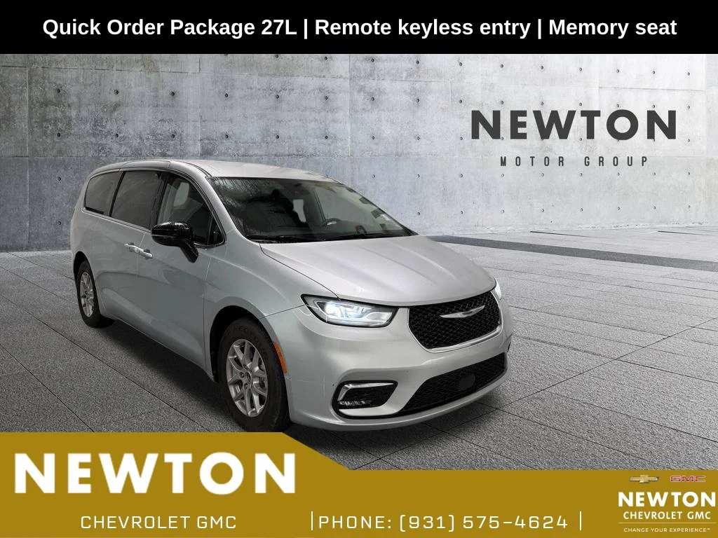 2024 Chrysler Pacifica Touring L
