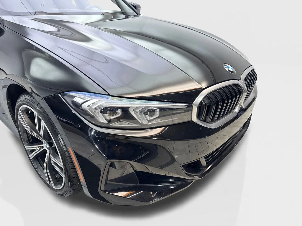Used 2023 Black BMW 330i image 17