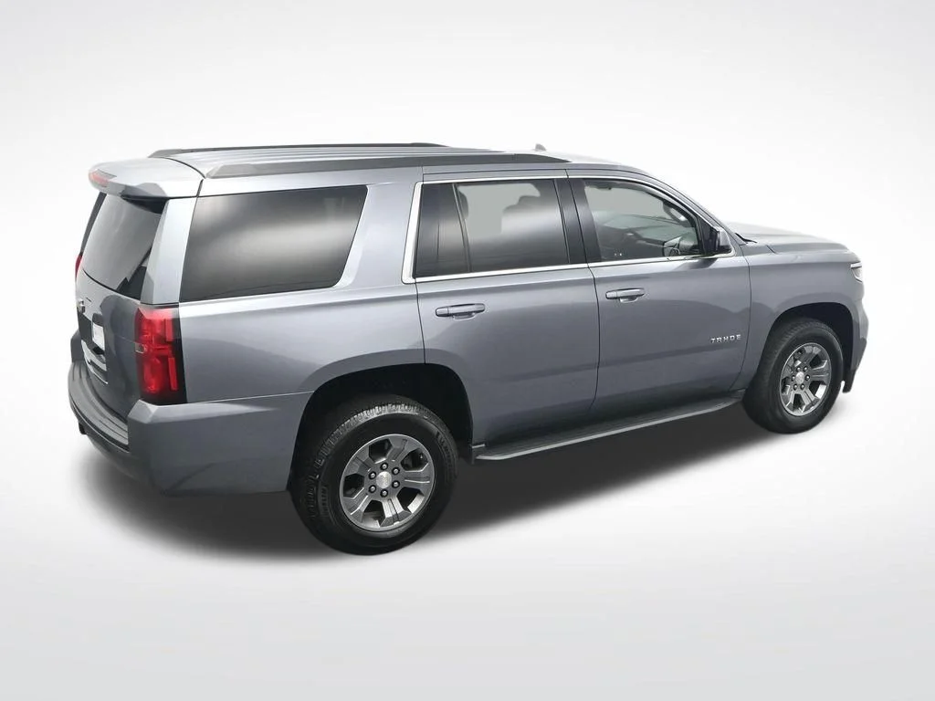Used 2019 Gray Chevrolet LS image 28