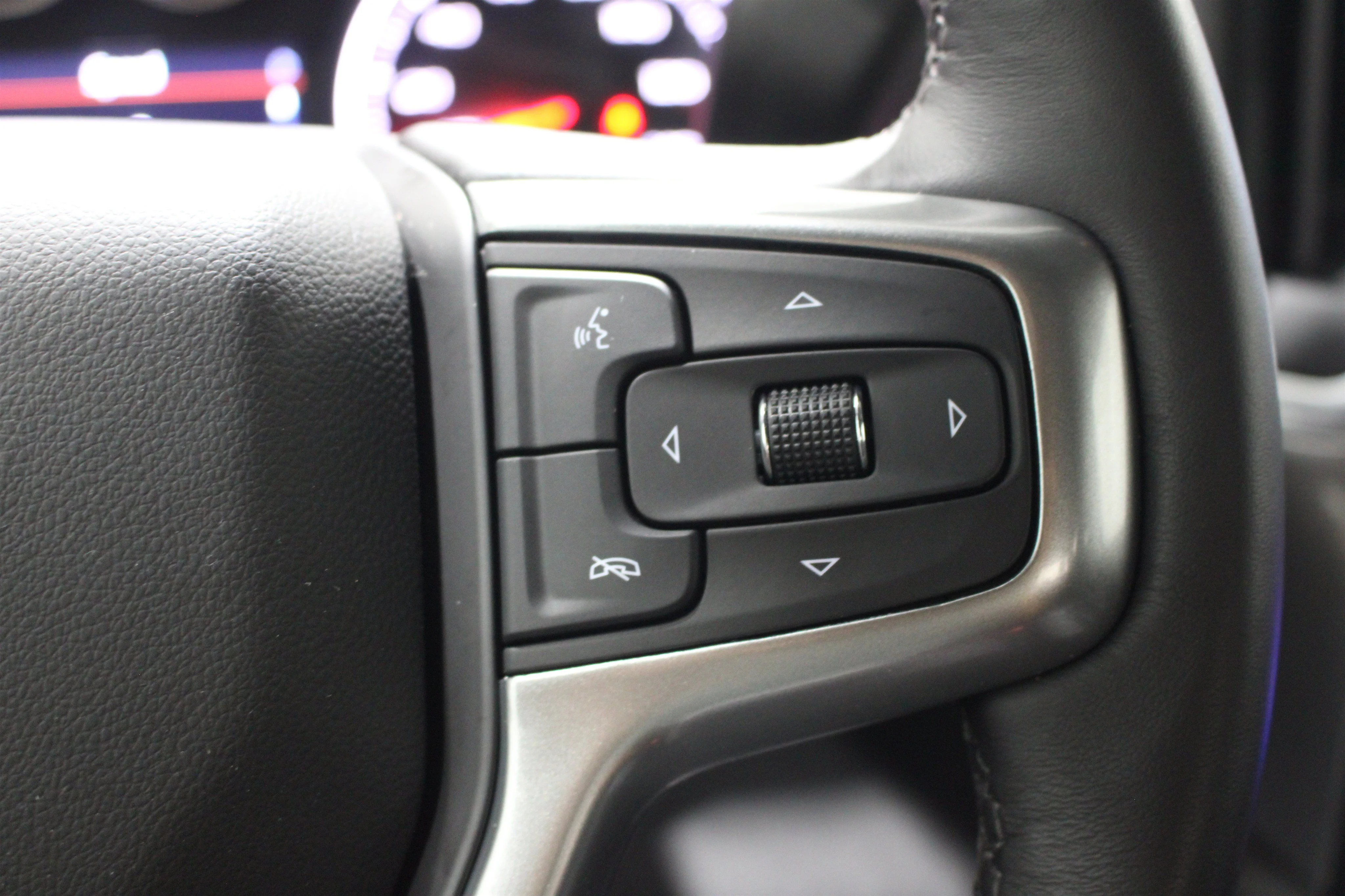 2021 Chevrolet Silverado 1500 LT - Photo 13