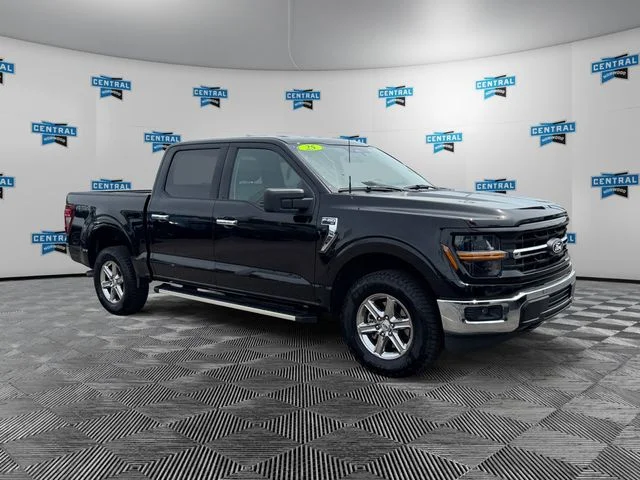 Used 2025 Black Ford XLT image 7