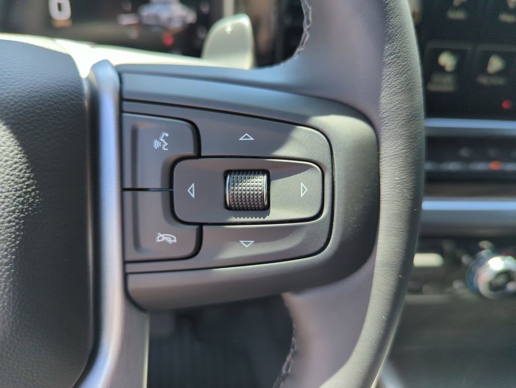 New 2026 Sterling Metallic GMC Elevation image 22