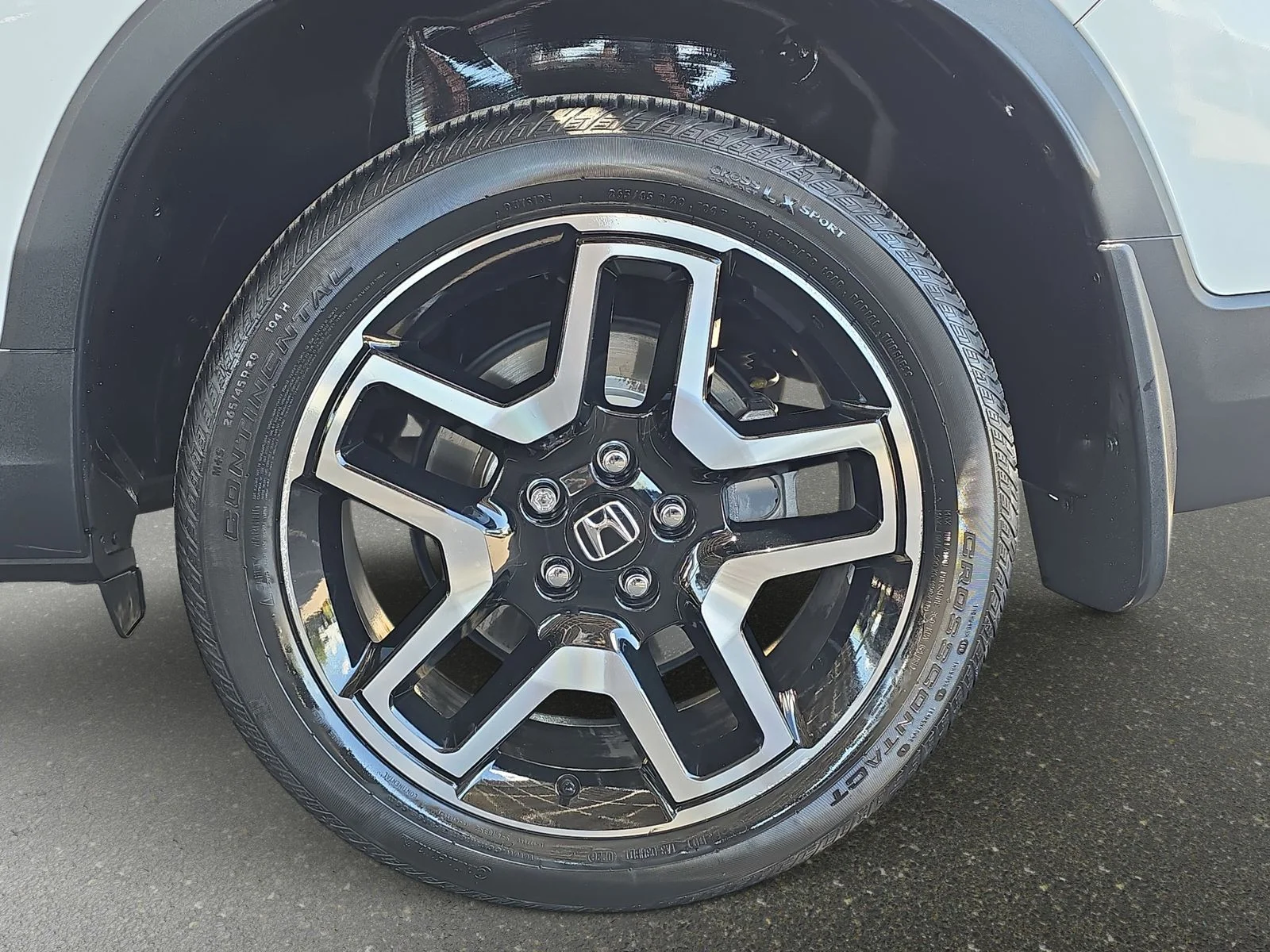 2023 Honda Passport EX-L - Photo 32