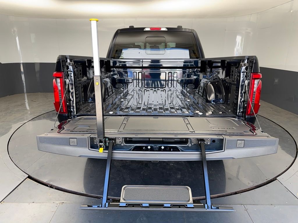 New 2026 Antimatter Blue Metallic Ford XLT image 79
