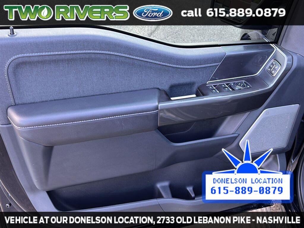 Used 2023 Agate Black Ford LARIAT image 21