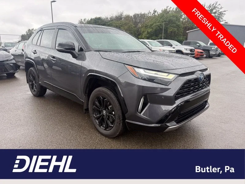 Used 2023 Gray Toyota XSE image 1