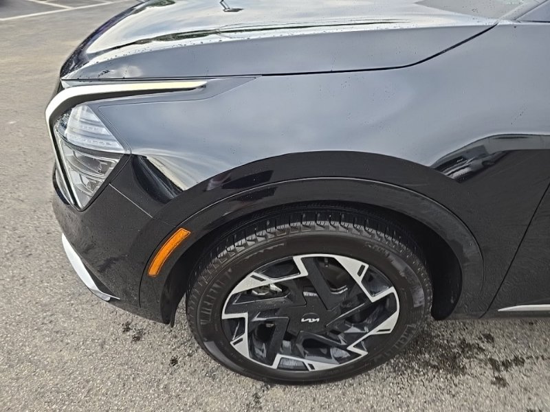 Used 2025 Black Kia SX-Prestige image 10