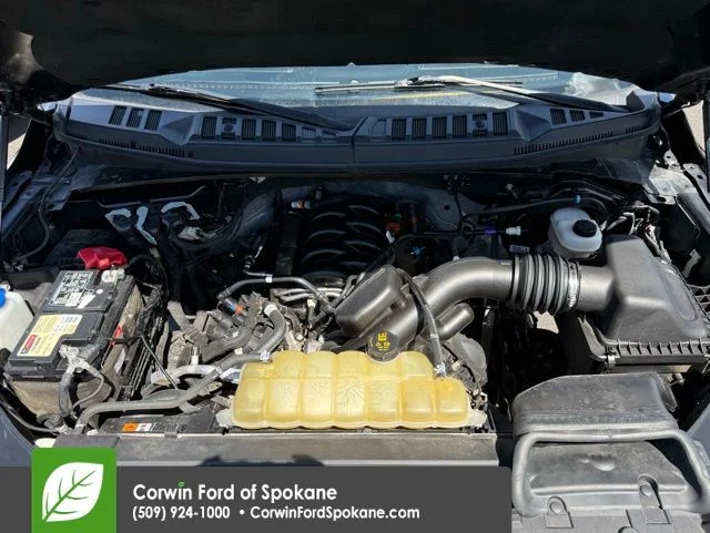 Used 2019 Magma Red Metallic Ford Lariat image 31