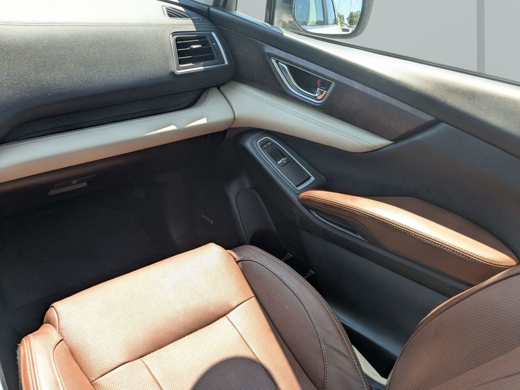 Used 2019 White Subaru Touring image 23
