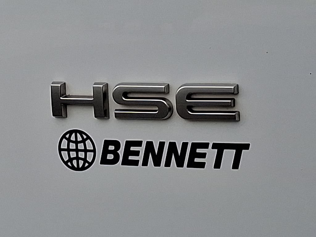 Used 2019 Fuji White Land Rover 3.0L V6 Supercharged HSE image 31