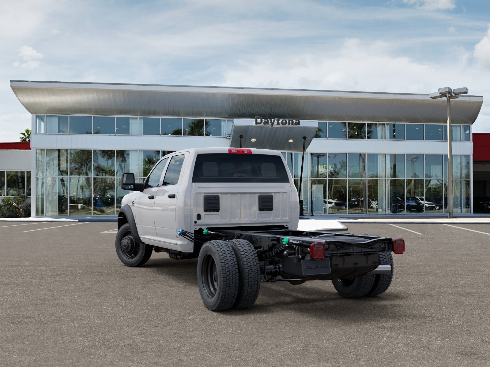New 2026 Bright White Clearcoat RAM Tradesman image 27