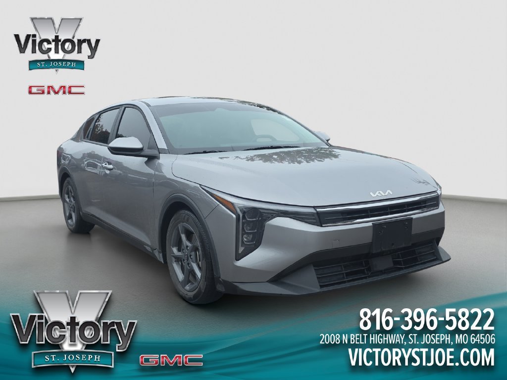 Used 2025 Gray Kia LXS image 1