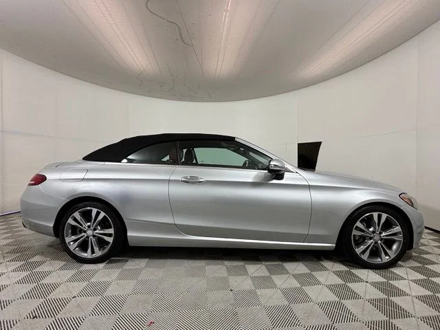 Used 2017 Silver Mercedes-Benz C 300 image 8
