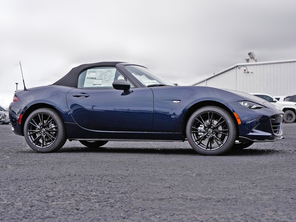 New 2026 Deep Crystal Blue Mica Mazda Club image 13