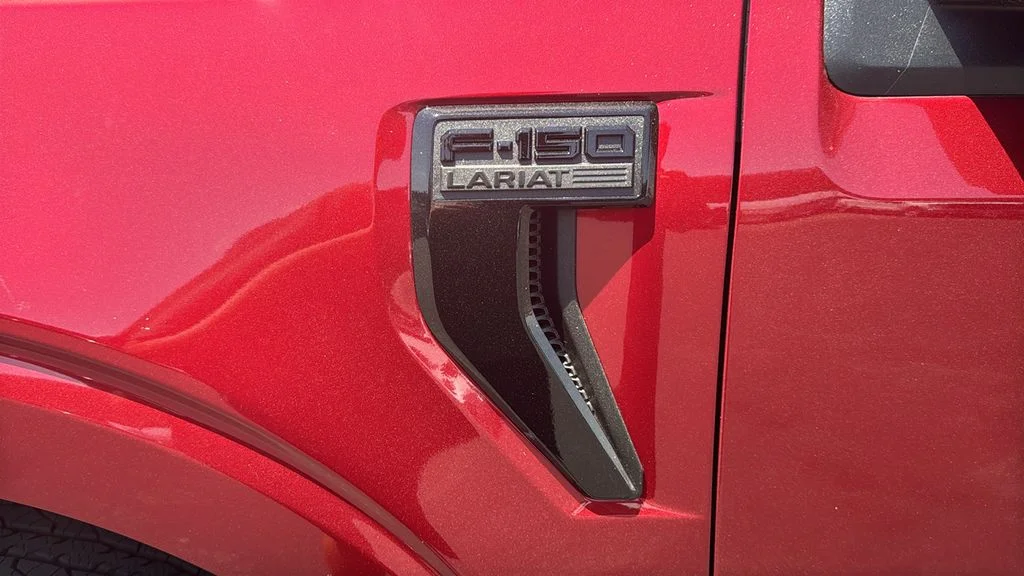 New 2026 Ruby Red Metallic Tinted Clearcoat Ford Lariat® image 5