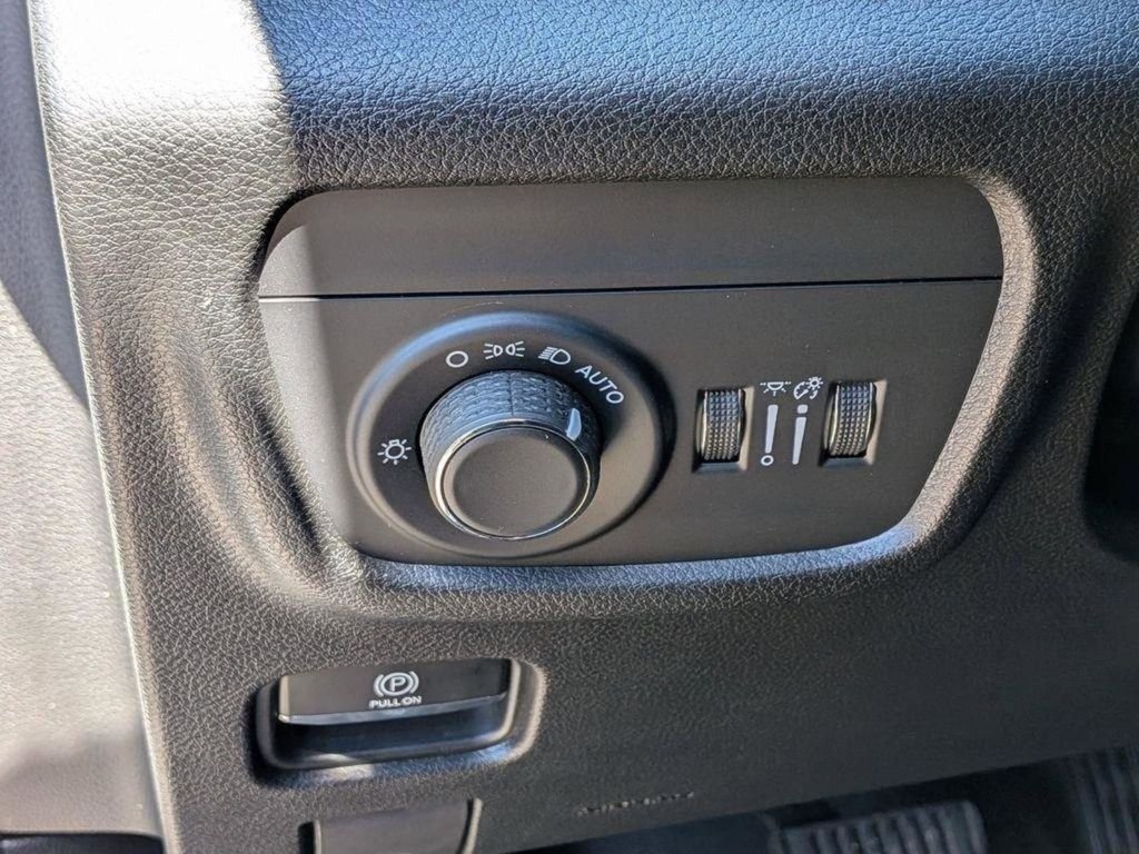 Used 2023 White Jeep Altitude X image 15