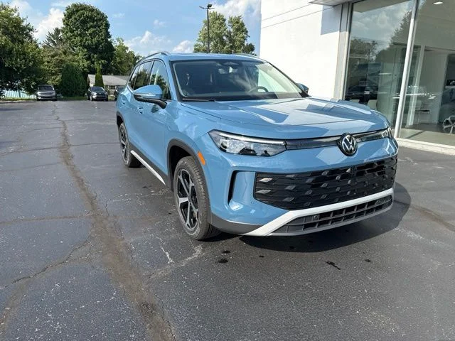 New 2026 Monterey Blue Pearl Volkswagen SE image 1