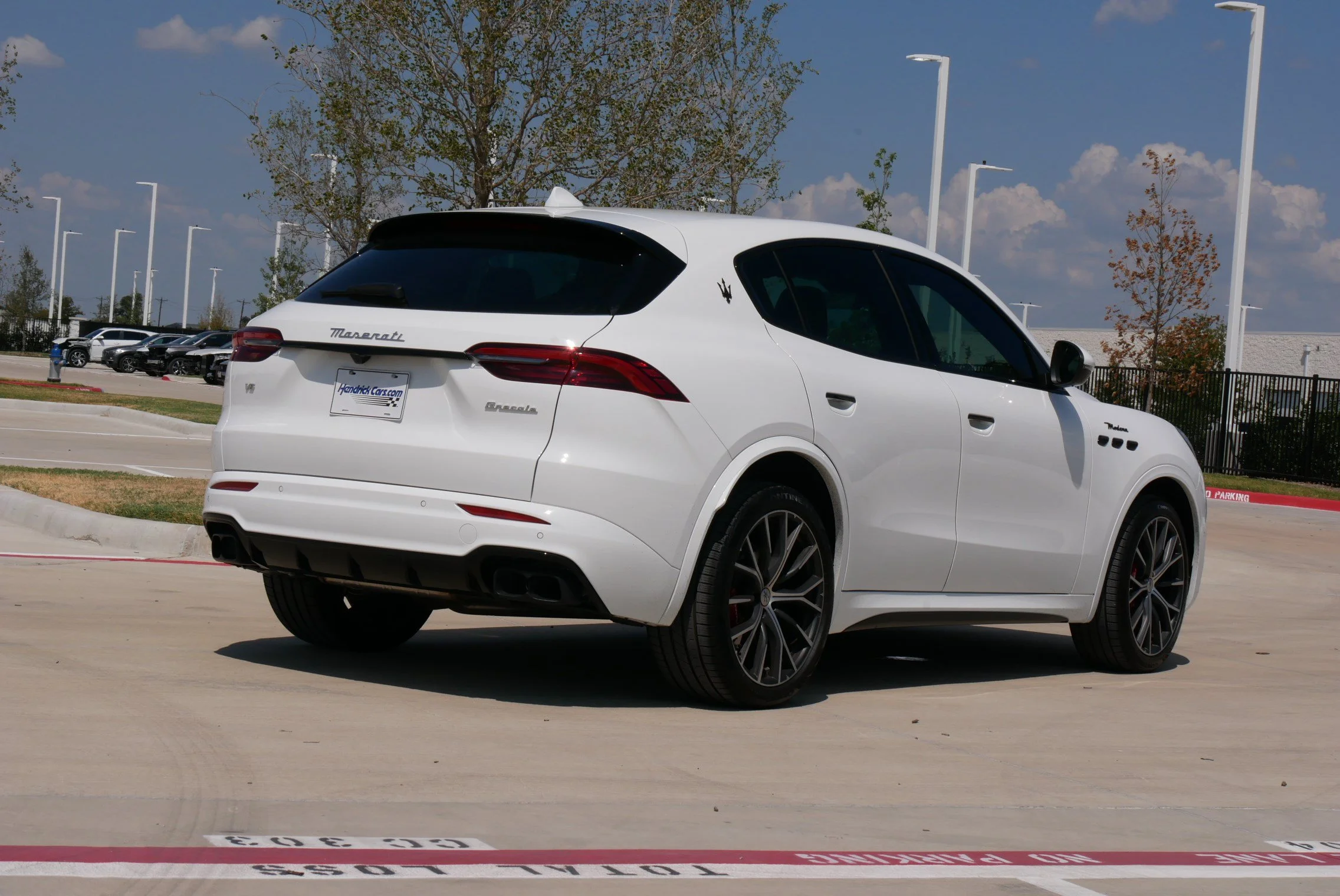 Used 2026 Bianco Astro Metallic Maserati Modena image 8