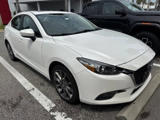 Used 2018 Snowflake White Pearl Mazda Touring image 2