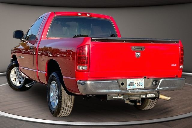 Used 2006 Red Dodge SLT image 11