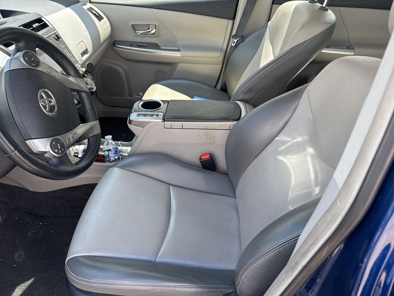 Used 2015 Blue Toyota Four image 6