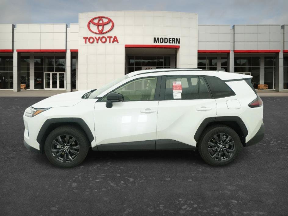 New 2026 Wind Chill Pearl Toyota XLE Premium image 12
