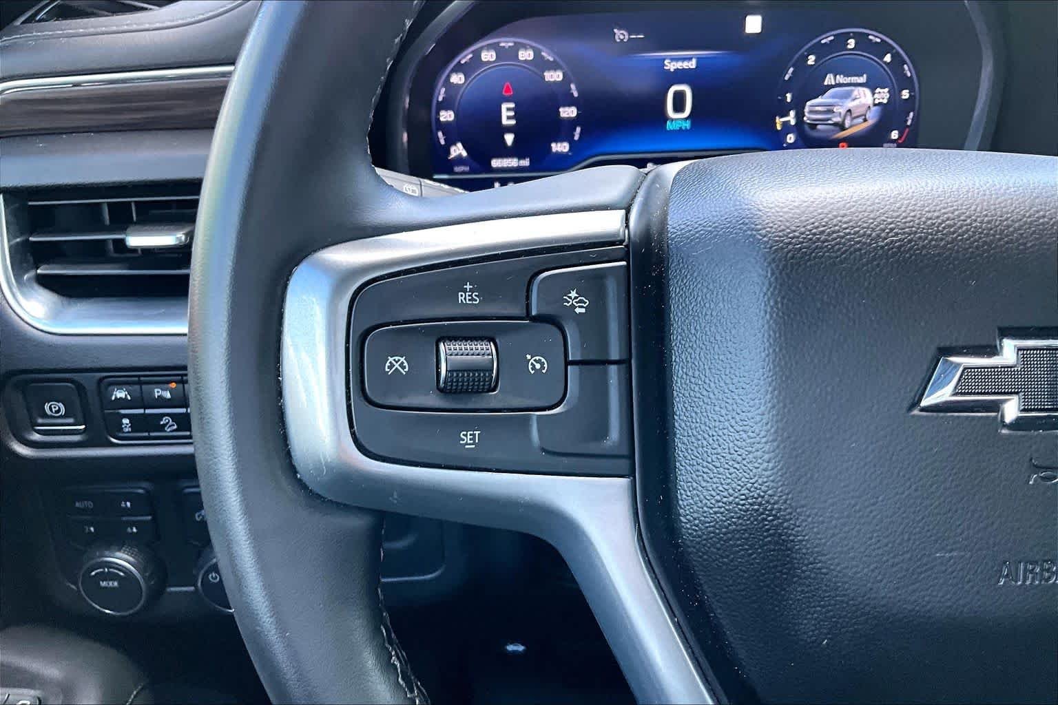 Used 2023 Summit White Chevrolet Z71 image 22