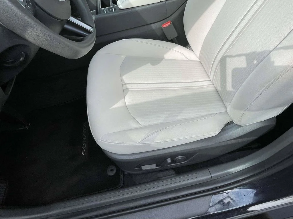 Certified Used 2024 Blue Hyundai SEL image 13