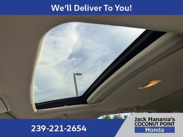 Used 2015  Honda Touring image 23