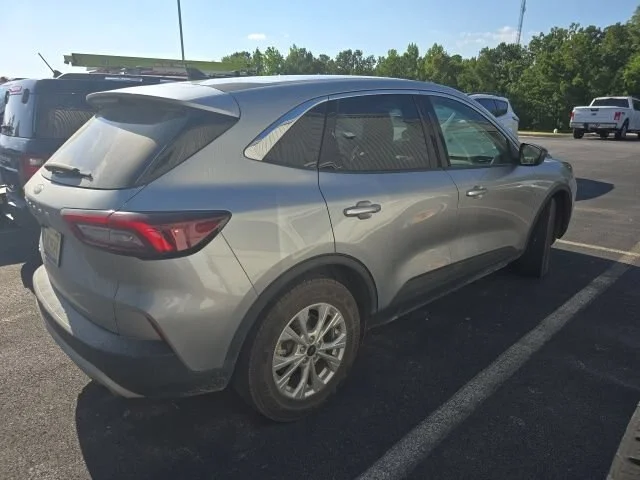Used 2024 Silver Metallic Ford Active image 6