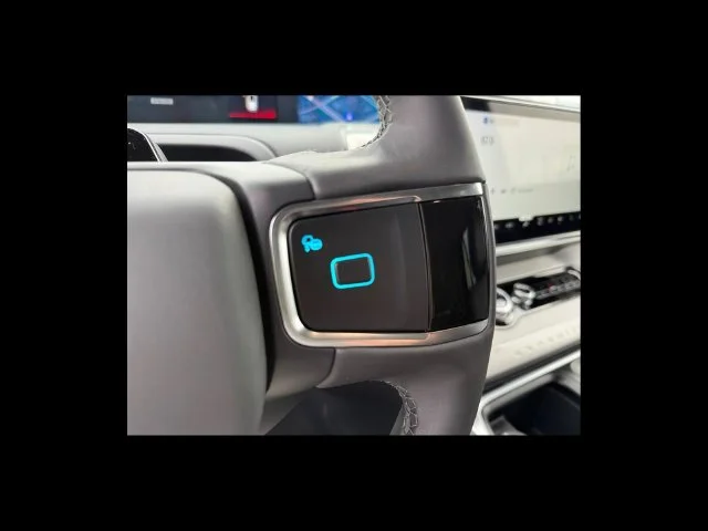 New 2027 Black Ford Active image 23