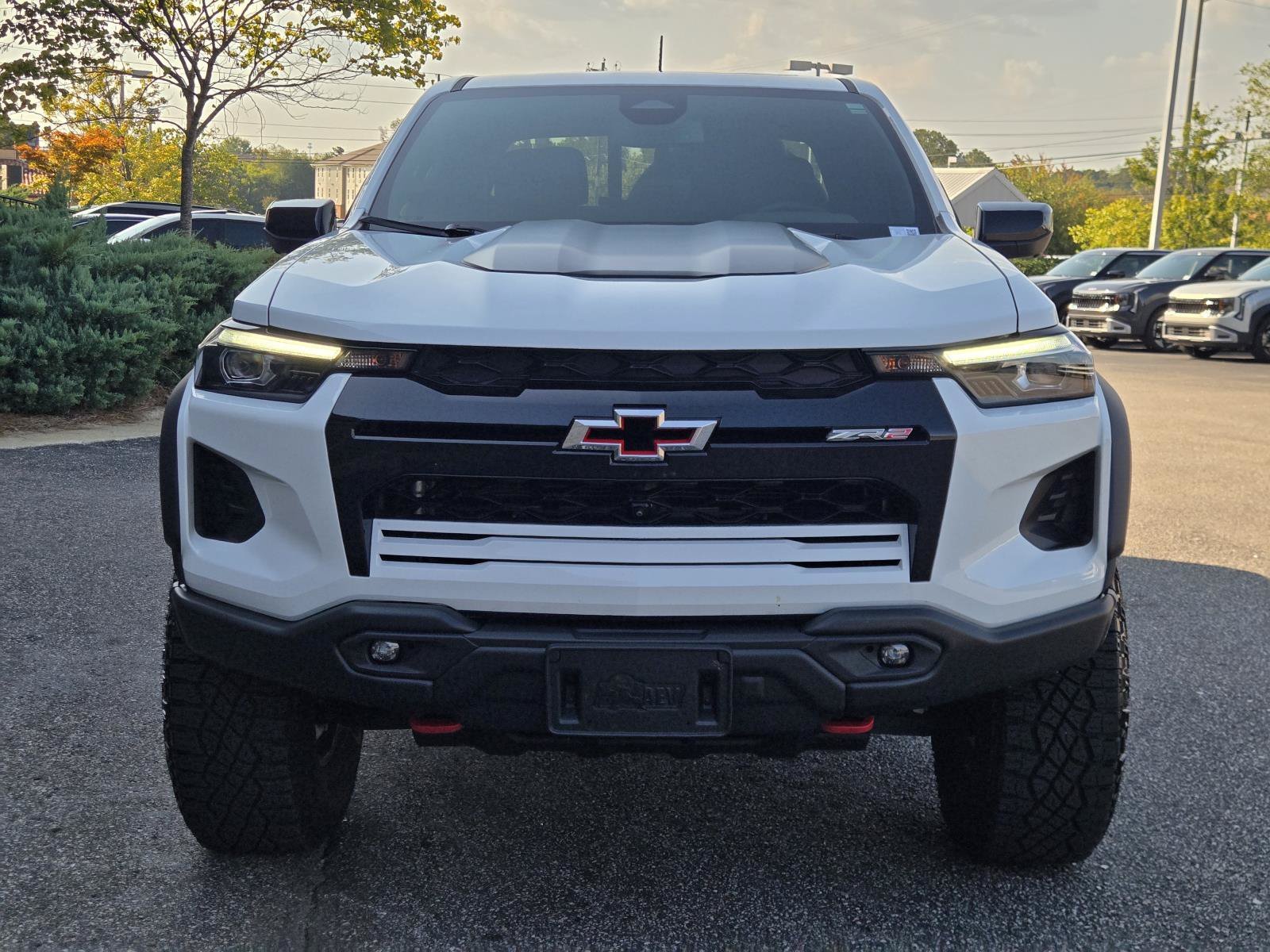 Used 2025 Summit White Chevrolet 4WD ZR2 image 2