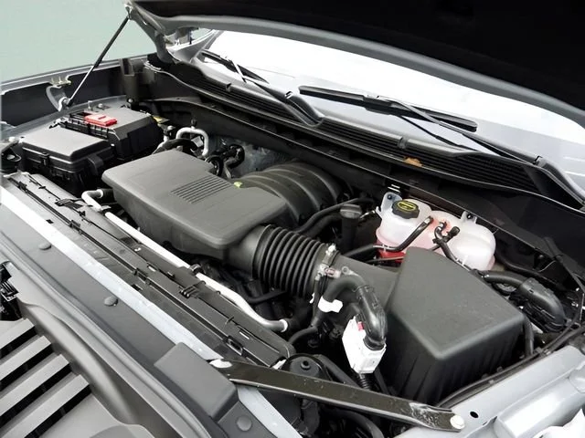 2025 Chevrolet Silverado 1500 ZR2 - Photo 20