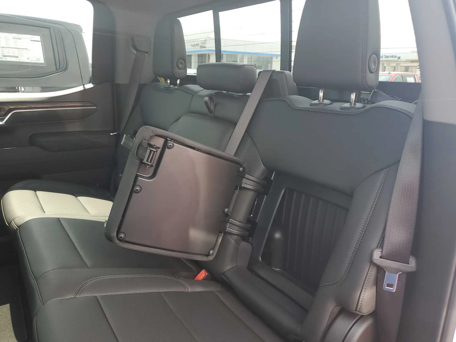 New 2026 Glacier White Tricoat GMC SLT image 21