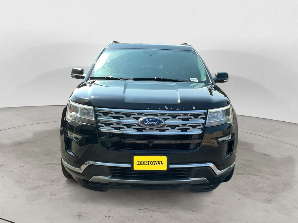 Used 2018 Black Ford Limited image 2