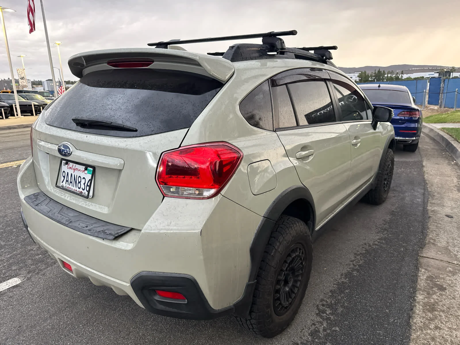 Used 2016 Desert Khaki Subaru Limited image 4
