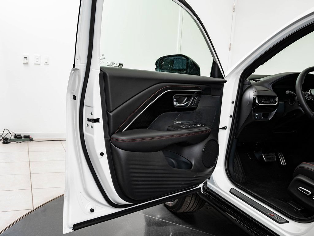 Used 2026 Platinum White Acura A-Spec Advance Package image 28
