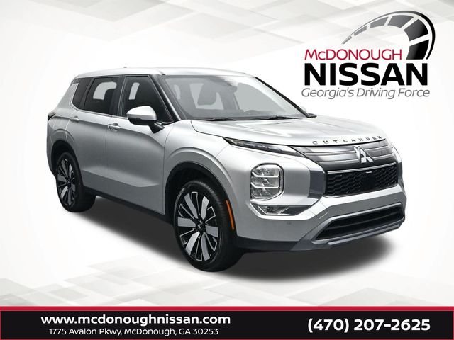 2025 Mitsubishi Outlander SE 2WD's photo