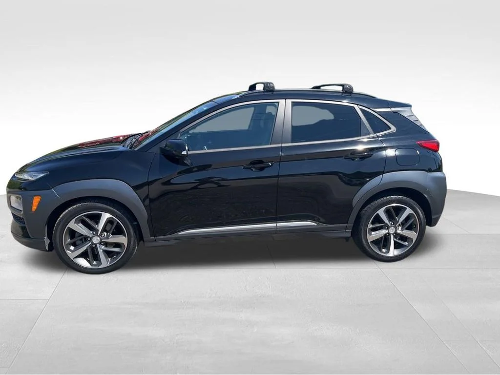 Used 2020 Black Hyundai Ultimate image 5