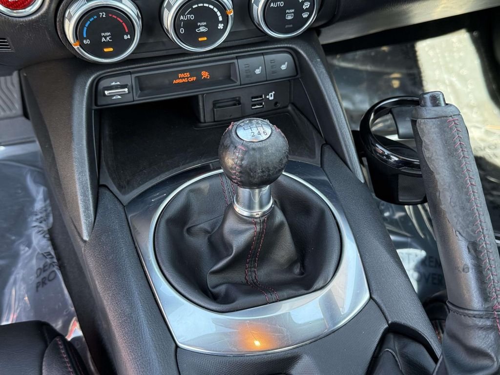 Used 2017 Red Mazda Grand Touring image 17