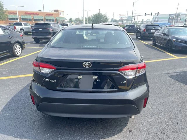 2025 Toyota Corolla LE - Photo 32