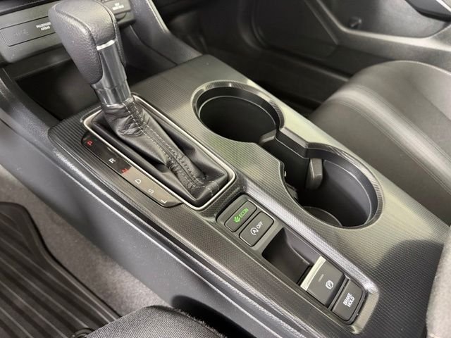 Certified Used 2024 Crystal Black Pearl Honda LX image 18