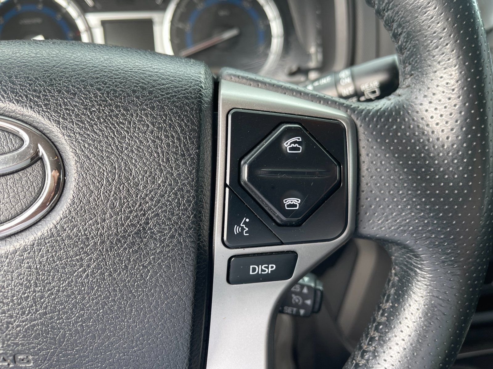 Used 2019 Black Toyota SR5 image 29