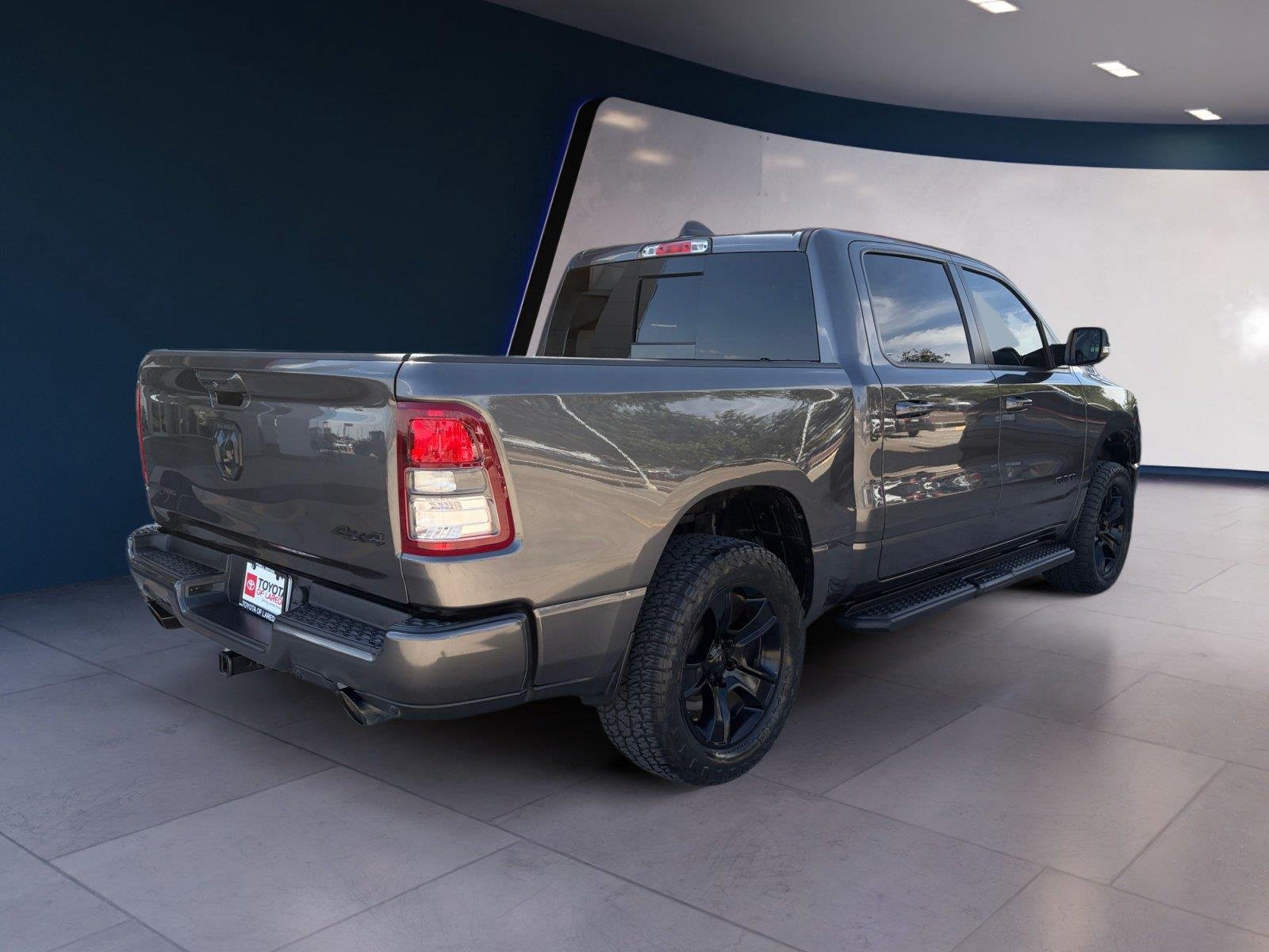 Used 2021 Granite Crystal Metallic Clearcoat Ram Lone Star image 5