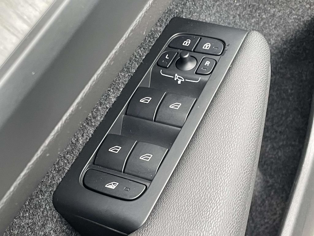 Used 2023 Black Stone Volvo Plus Bright Theme image 6
