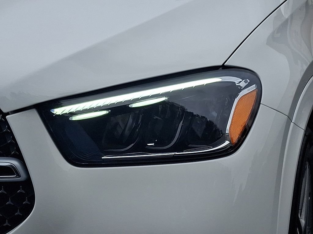 Certified Used 2026 Polar White Mercedes-Benz GLE 450 image 9