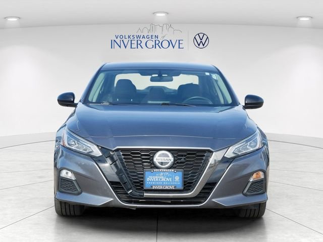 Used 2019 Nissan Altima SR with VIN 1N4BL4CV7KC165355 for sale in Inver Grove Heights, Minnesota