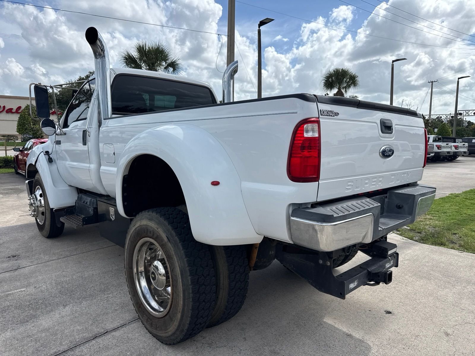 Used 2004 White Ford XLT image 12